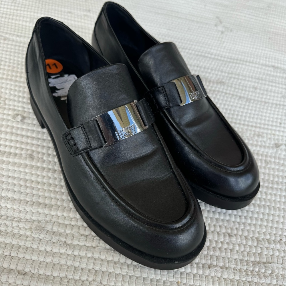 DKNY Faux Leather Slide Loafers Black Size 11 GUC